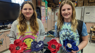 Poppy Project: NHMS students to sell handmade poppies at Arts Alive