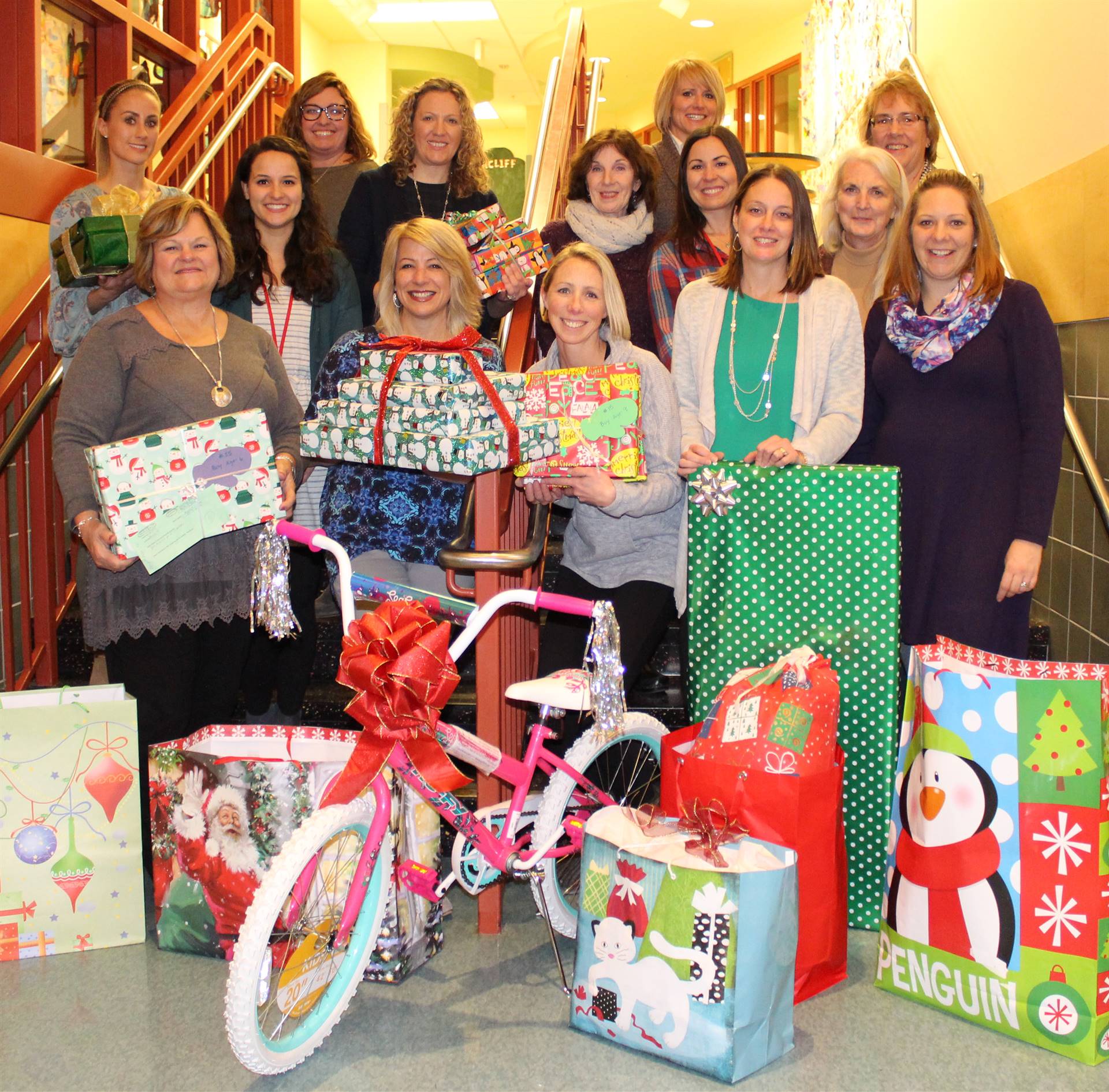 Highcliff Elementary Teachers Display Holiday Gifts for Families in Need